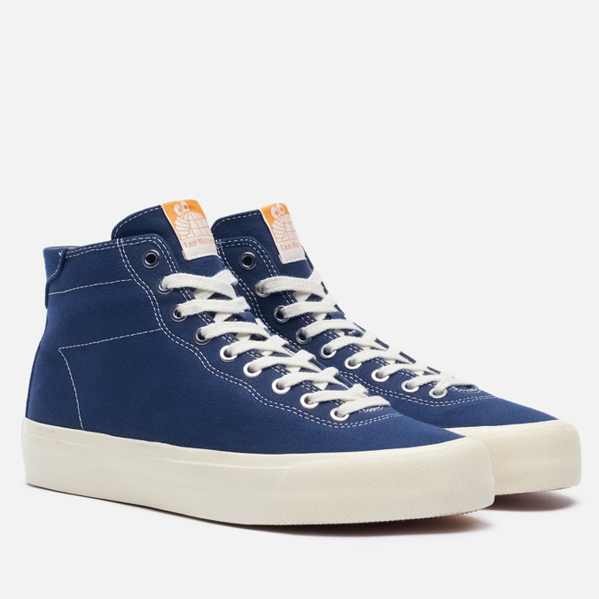 lr-ab-vm001-hi-canvas-bluwht-0_676x676