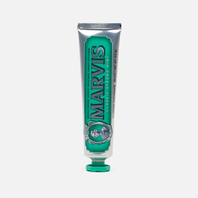 zubnaya-pasta-marvis-classic-strong-mint-xylitol-85ml-3-0_676x676
